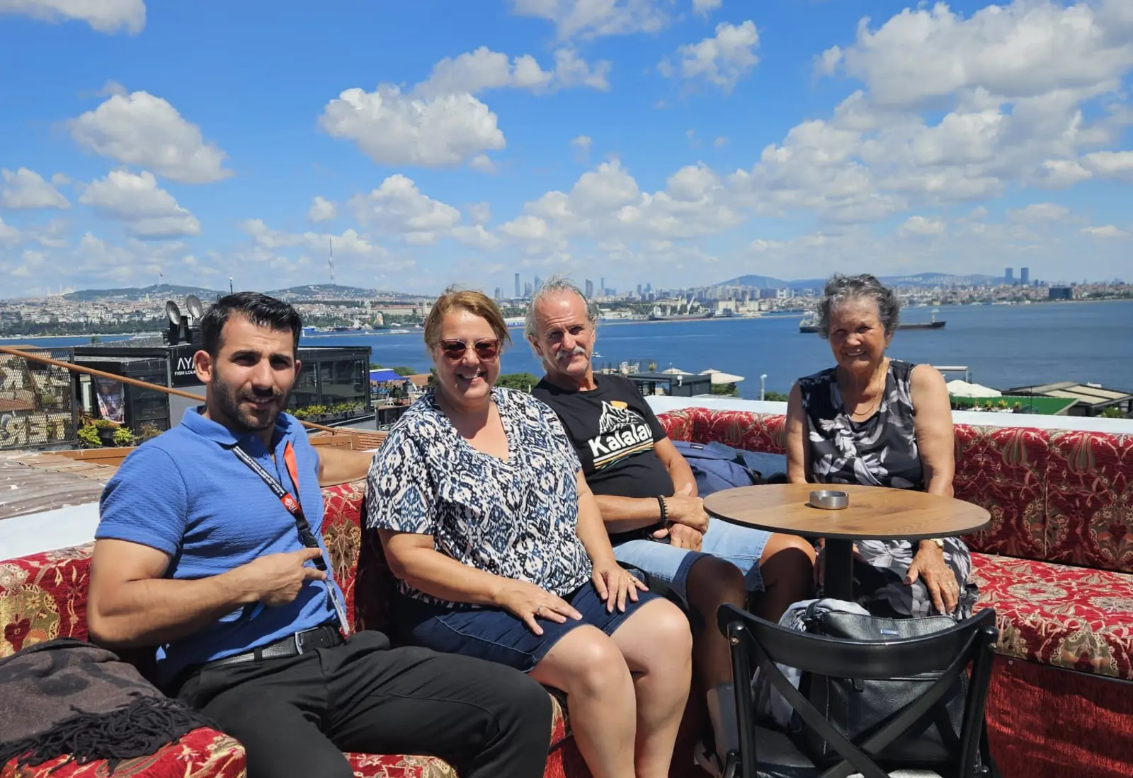 Private easy-paced Istanbul tour with guests and licensed guide