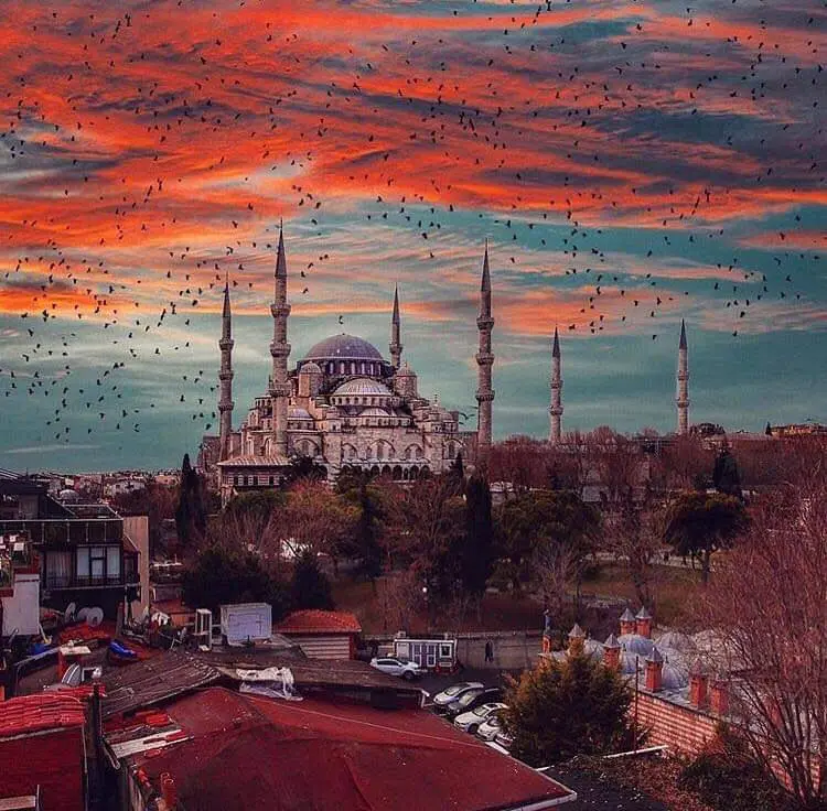 Blue Mosque and Istanbul historic skyline